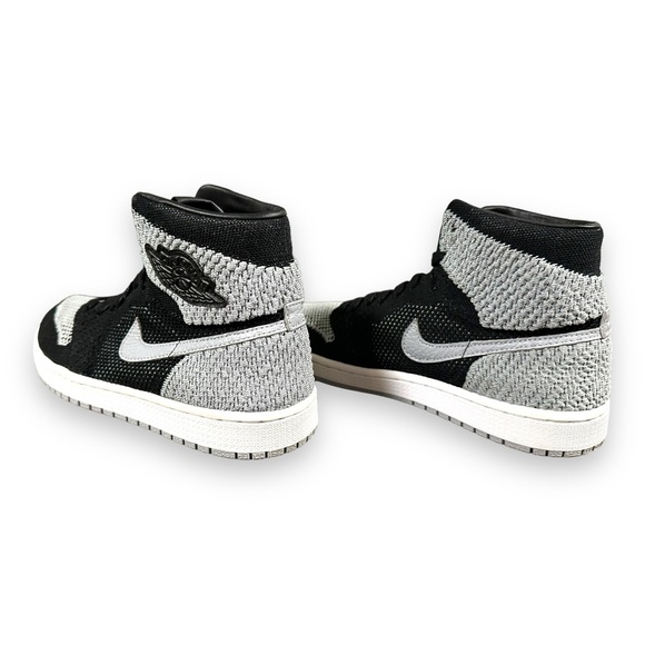 Jordan 1 Retro High Flyknit Shadow (GS) - Picture 3 of 16
